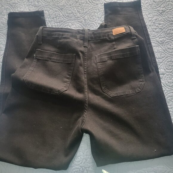 Judy Blue Black Joggers High Waist 13/31 - Picture 2 of 6